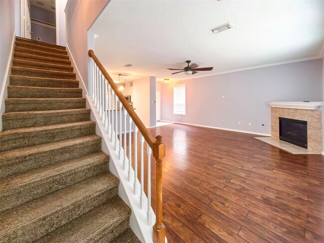 Building Photo - 15510 Fir Woods Ln