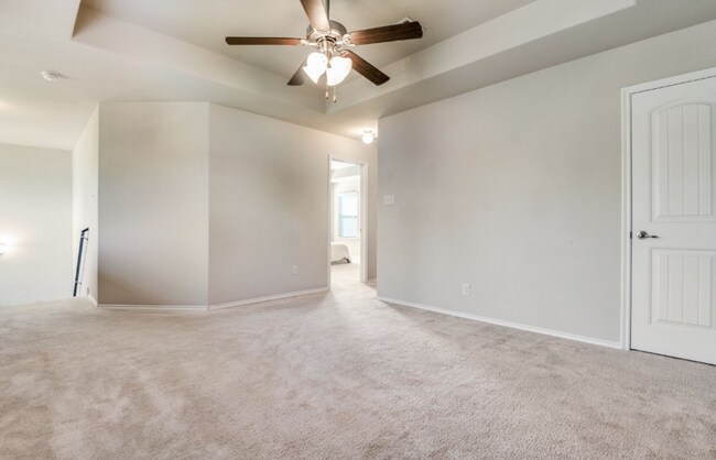 Building Photo - 322 Tribute Dr