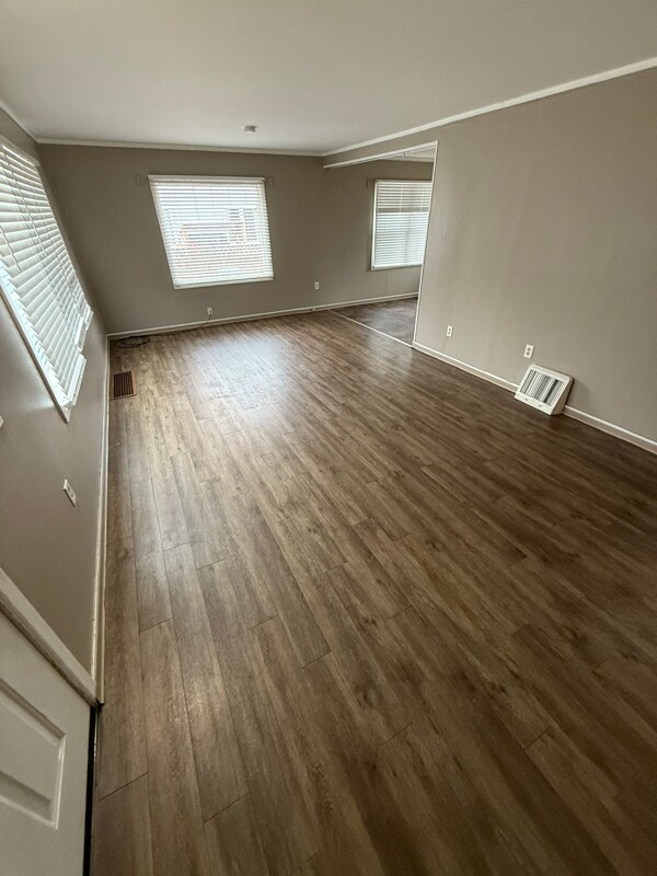 Building Photo - 1314 Perkins Ave