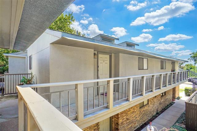 Building Photo - 4908 Byers Ave