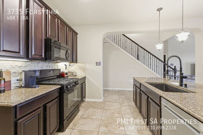 Building Photo - 3735 Forsythia-