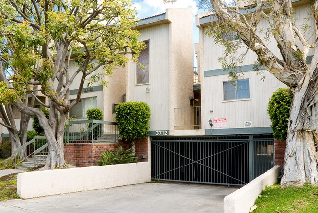 Building Photo - Westwood Apartment