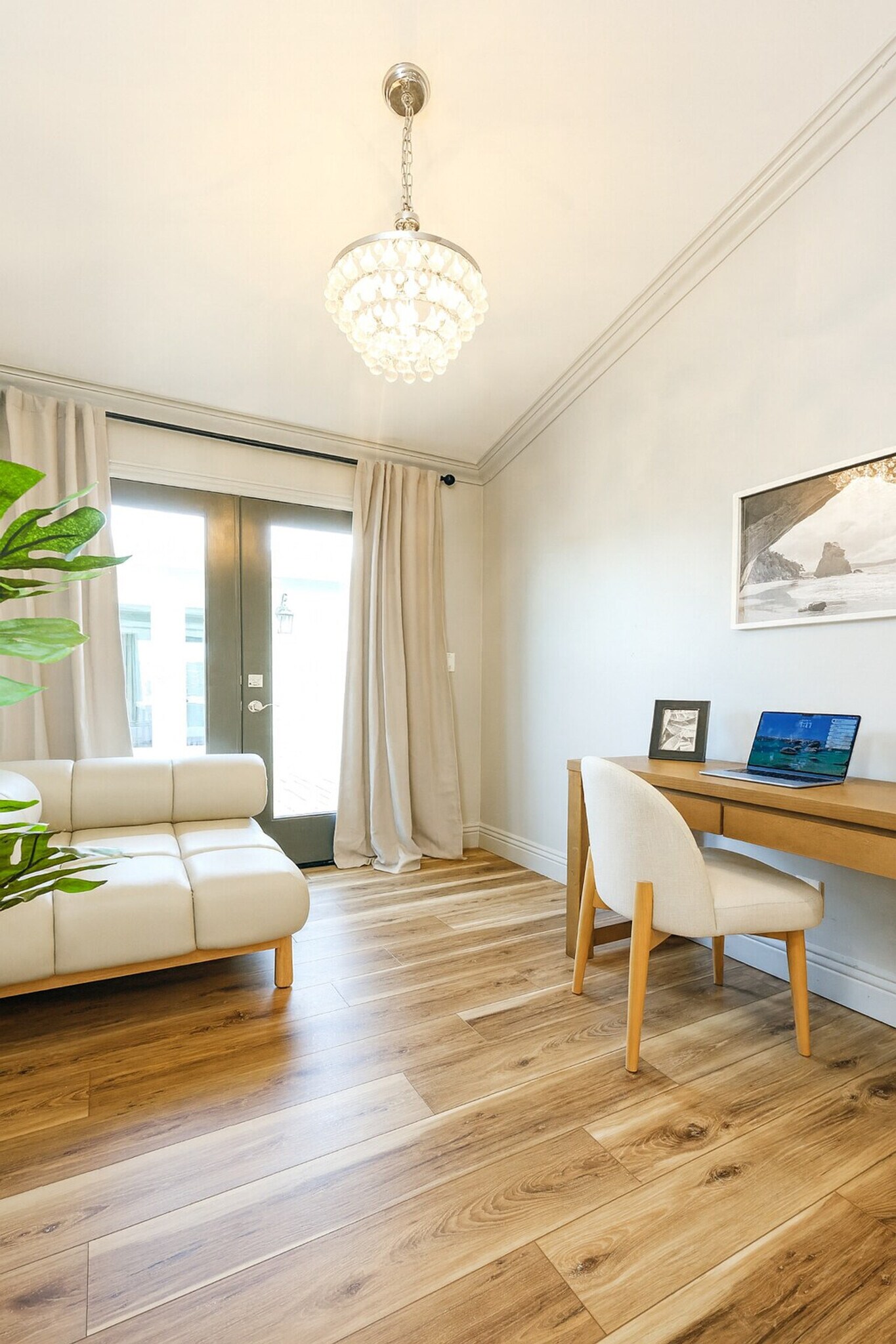 Building Photo - 5870 Cactus Way