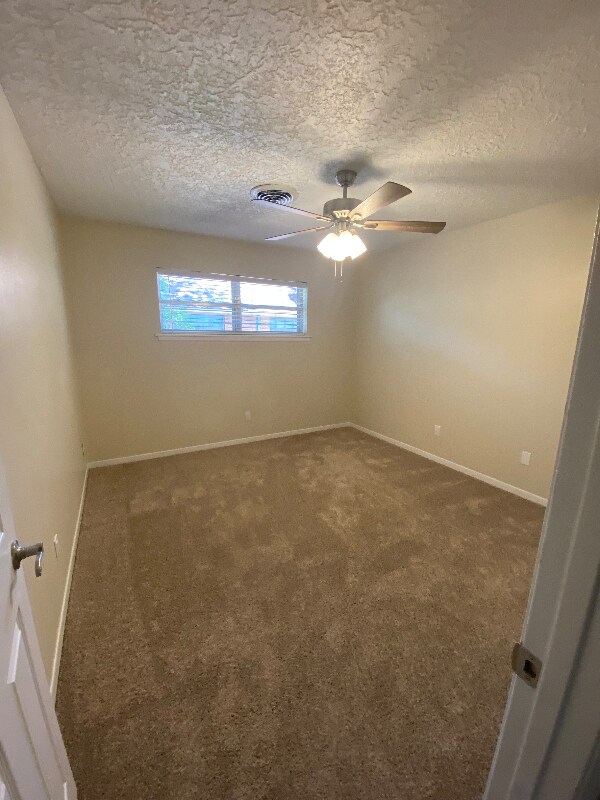 Building Photo - 1417 Claremont Terrace