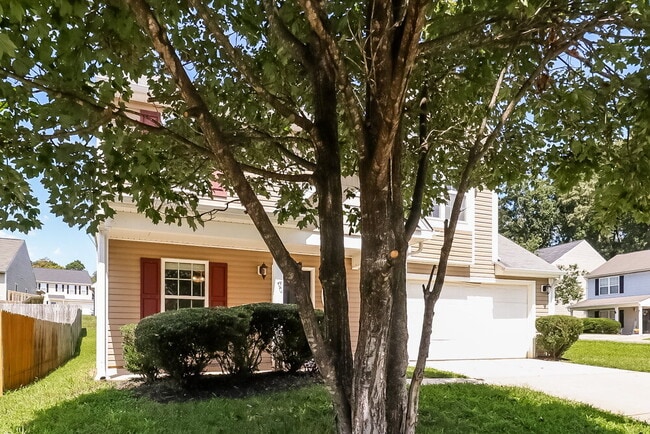 Building Photo - 1148 Aprilia Ln