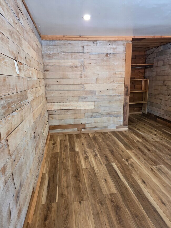 Building Photo - 61716 East Hwy 26 Cabin #6