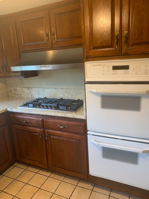 Building Photo - 11004 Tinker Ave