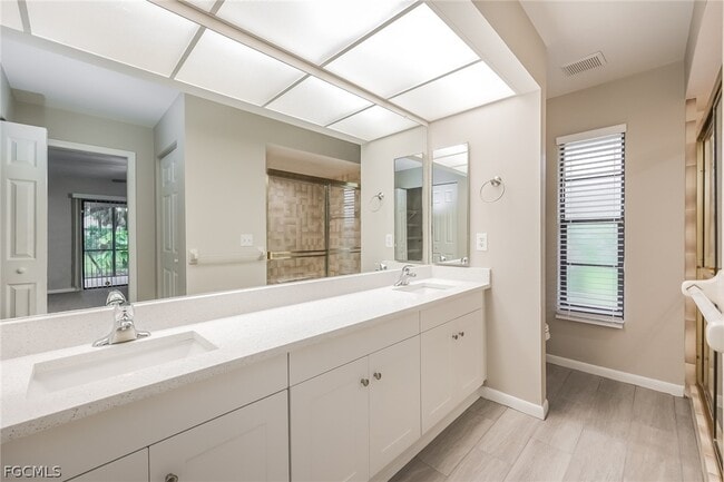 Building Photo - 9 Jefferson Ave