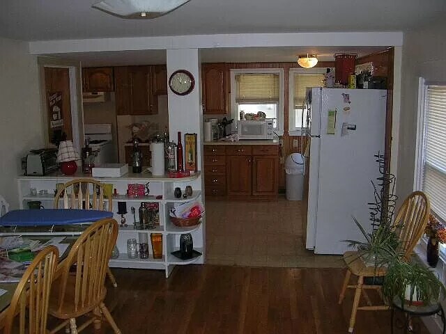 Building Photo - 28A Cherry St