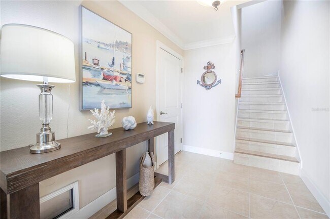 Building Photo - 6036 Anchorage Way S