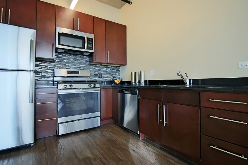 Building Photo - 1411 S Wabash Ave