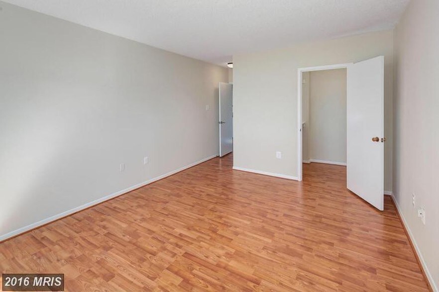 Bed Room - 3705 S George Mason Dr