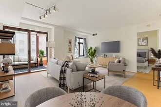 Building Photo - 2400 Clarendon Blvd