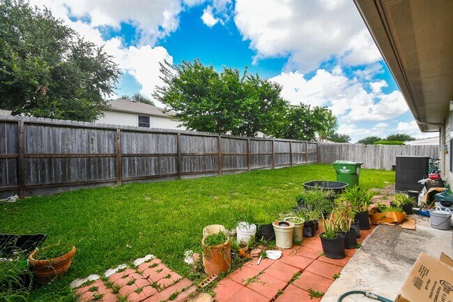 Building Photo - 7926 Westington Ln
