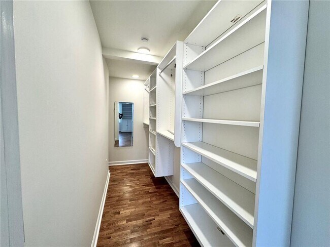 Building Photo - 195 14th St NE