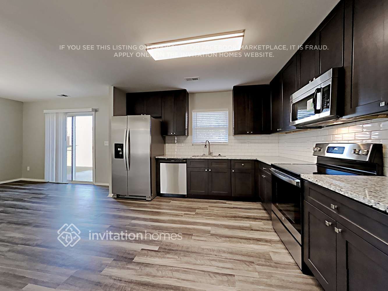 Building Photo - 8431 Redding Glen Ave