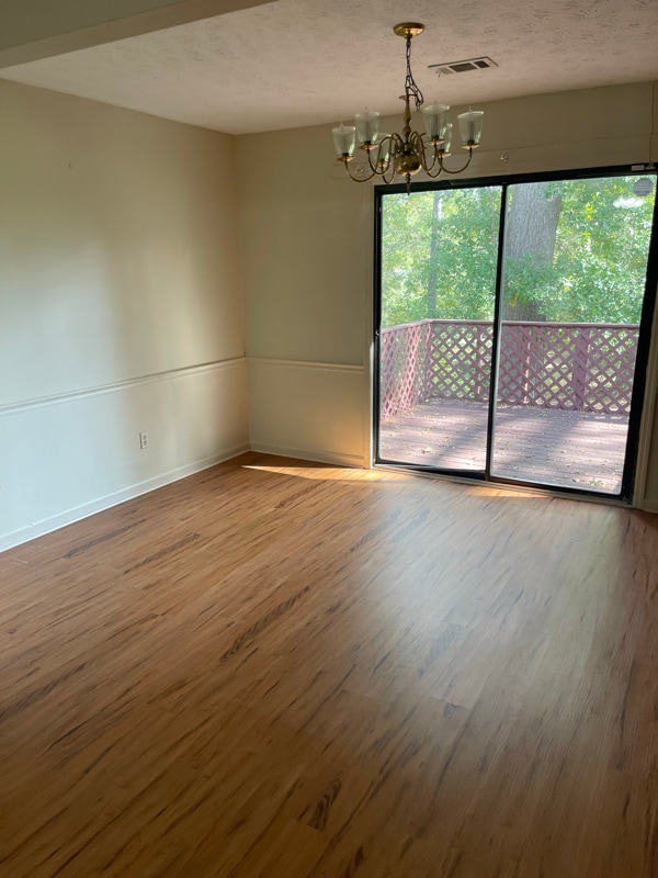 Building Photo - 6206 Olde Towne Dr