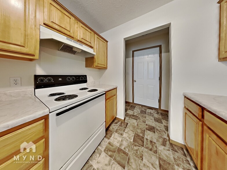 Building Photo - 1721 Windmill Way