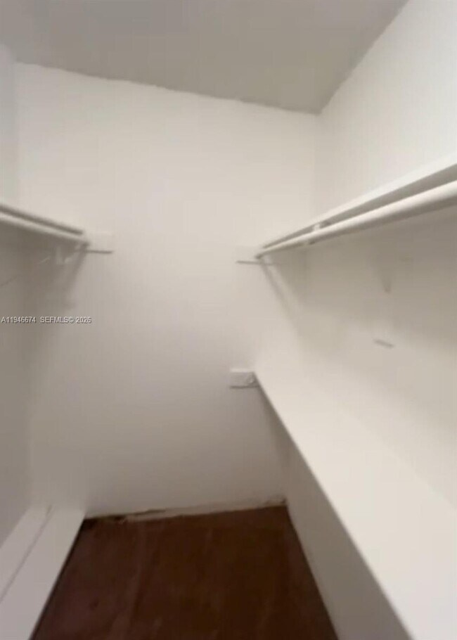 Building Photo - 4365 Aqua Vista Dr