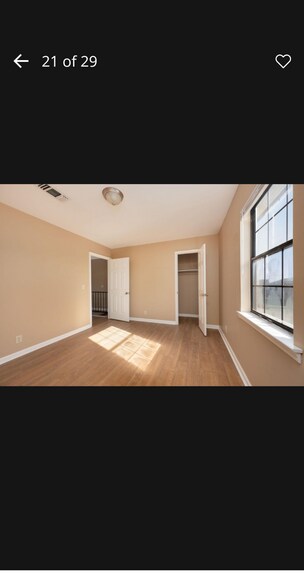 Building Photo - 102 Academy Square