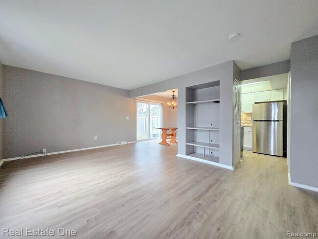 Building Photo - 24128 Quad Park Ln