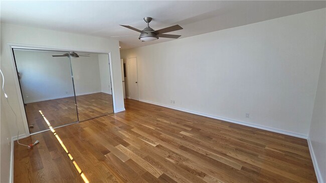 Building Photo - 1831 Parnell Ave