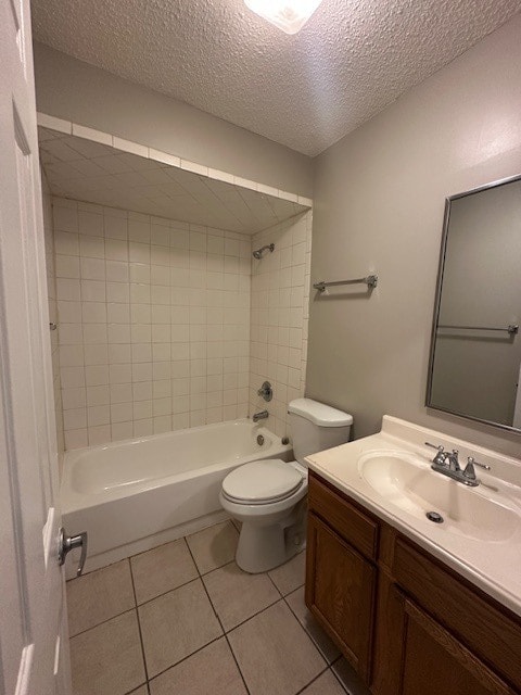 Building Photo - Renovated 2/1 Westside Duplex