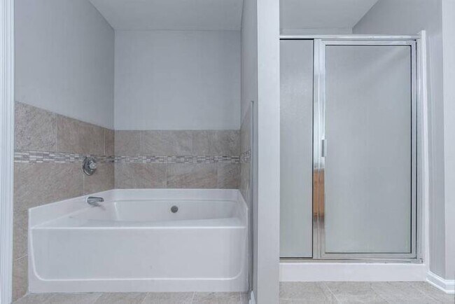 Building Photo - 5209 Cedar Shoals Dr