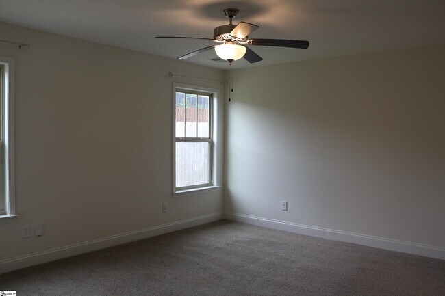 Building Photo - 715 Corley Way