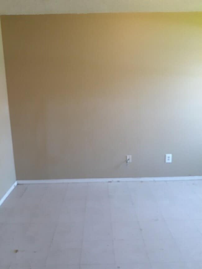 Building Photo - Cozy 2 Bedroom Apartment in Bono, AR with 710 Sq Ft and Full Bathroom!