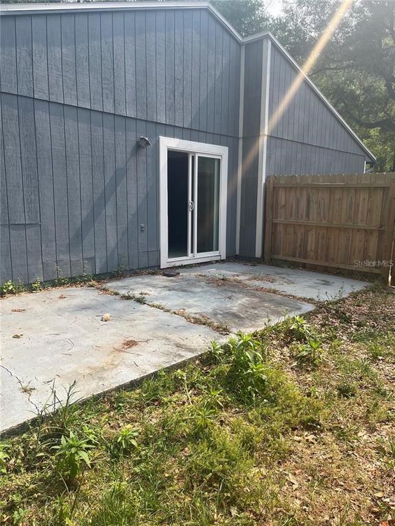 Building Photo - 2024 SW 73rd Terrace