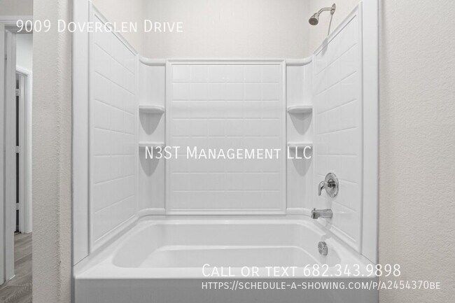 Building Photo - 9009 Doverglen Dr