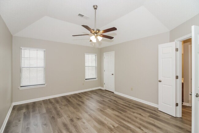 Building Photo - 6848 Stevenwoods Ave