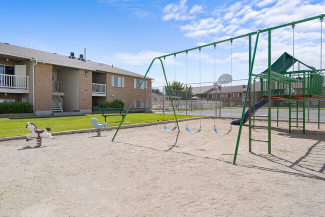 Building Photo - Lincoln Park Apartments