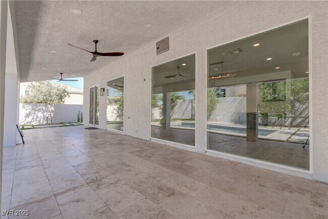 Building Photo - 10018 Twilight Canyon Ct