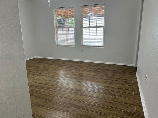 Building Photo - 7410 Allsup St