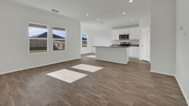 Building Photo - 541 Chaco Lp