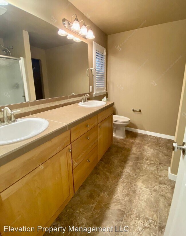 Building Photo - 3 br, 2 bath House - 20778 SE Hollis Ln