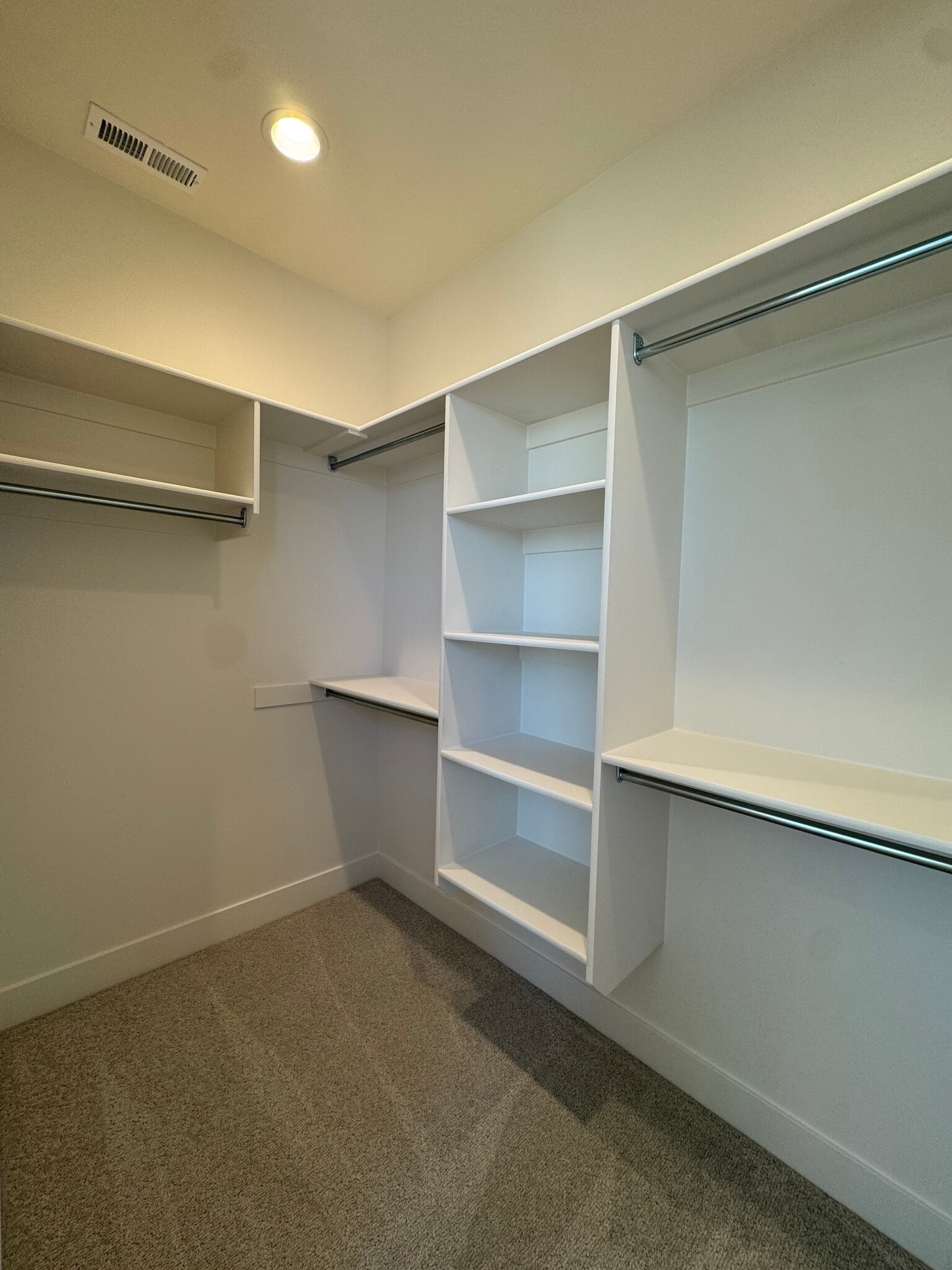 Building Photo - 663 Molveno Trl