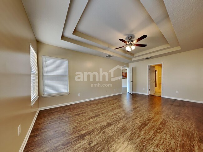 Building Photo - 392 Brierstone Ct