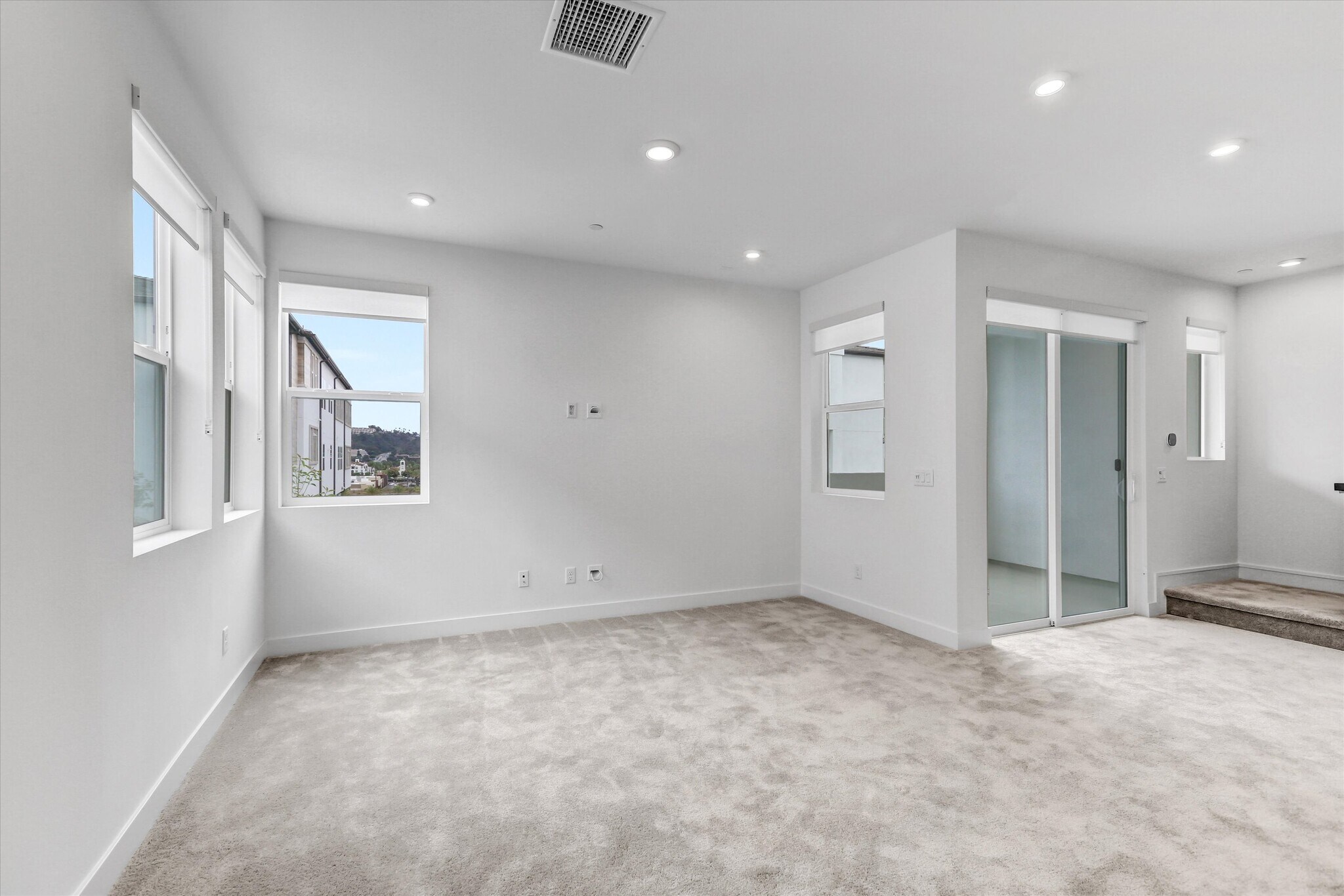 Building Photo - 2618 Everly Dr
