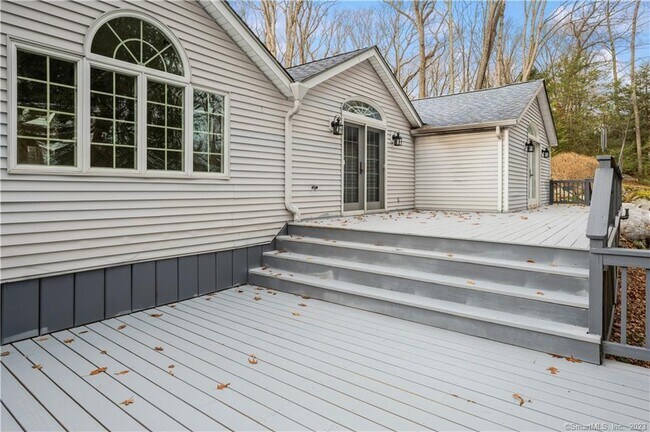 Building Photo - 2428 Long Ridge Rd
