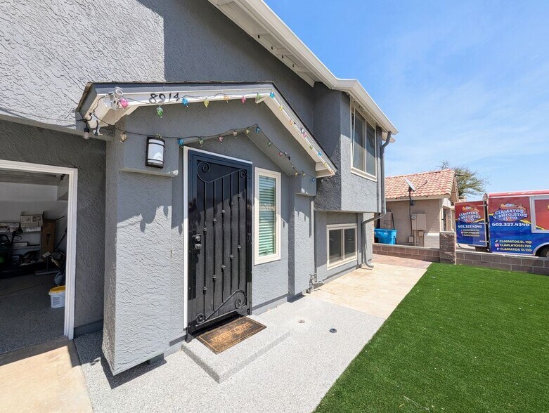 Building Photo - 8914 W Encanto Blvd