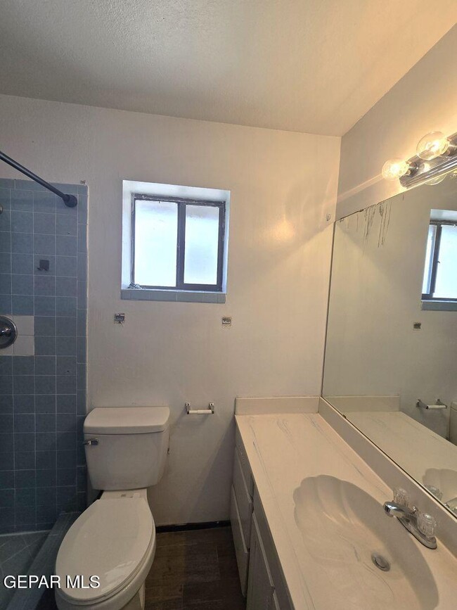 Building Photo - 11711 Trey Burton Dr