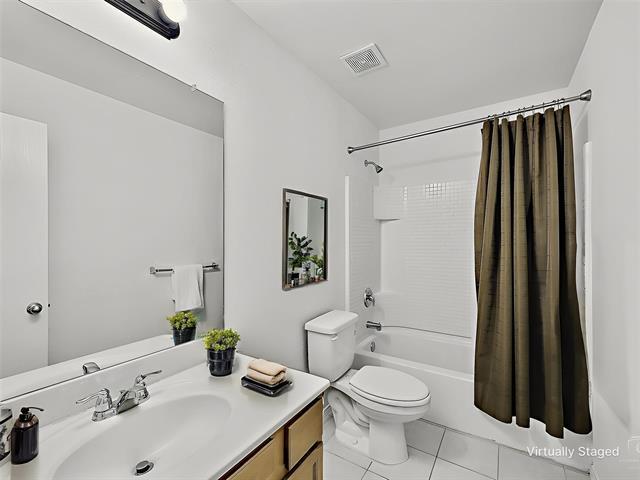 Building Photo - 2549 Saddlehorn Dr