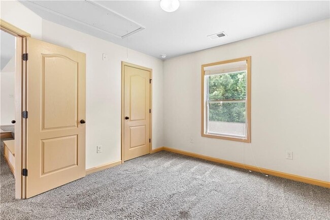 Building Photo - 1492 Station Ridge Ct SE