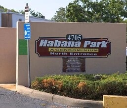 Building Photo - Charming 2 Bedroom 1 bath unit at Habana Park!