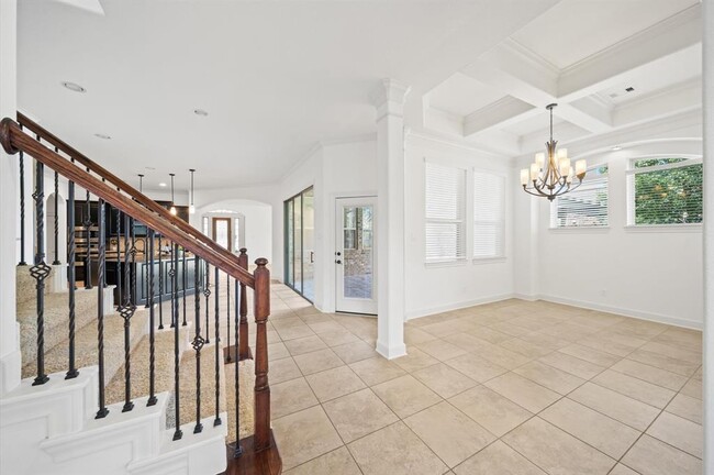 Building Photo - 14 Camplight Court