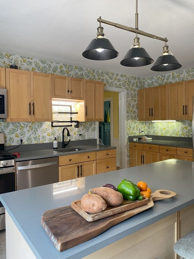 Building Photo - COMING SOON: Luxury Living in the Berkshires – Westwood Park, Pittsfield, MA