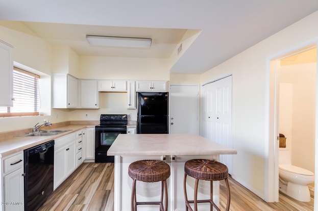 Building Photo - 4546 E Villa Theresa Dr